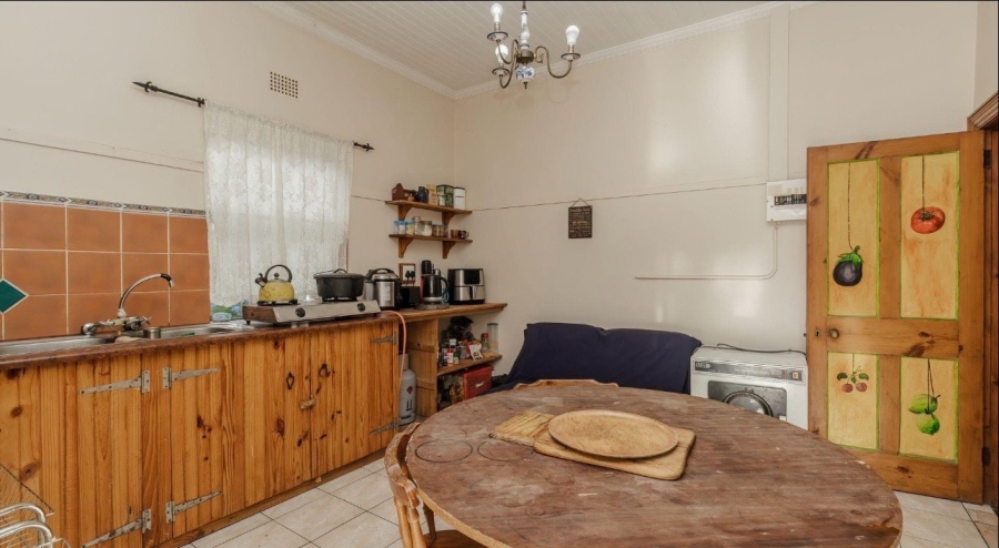 5 Bedroom Property for Sale in Denneoord Western Cape